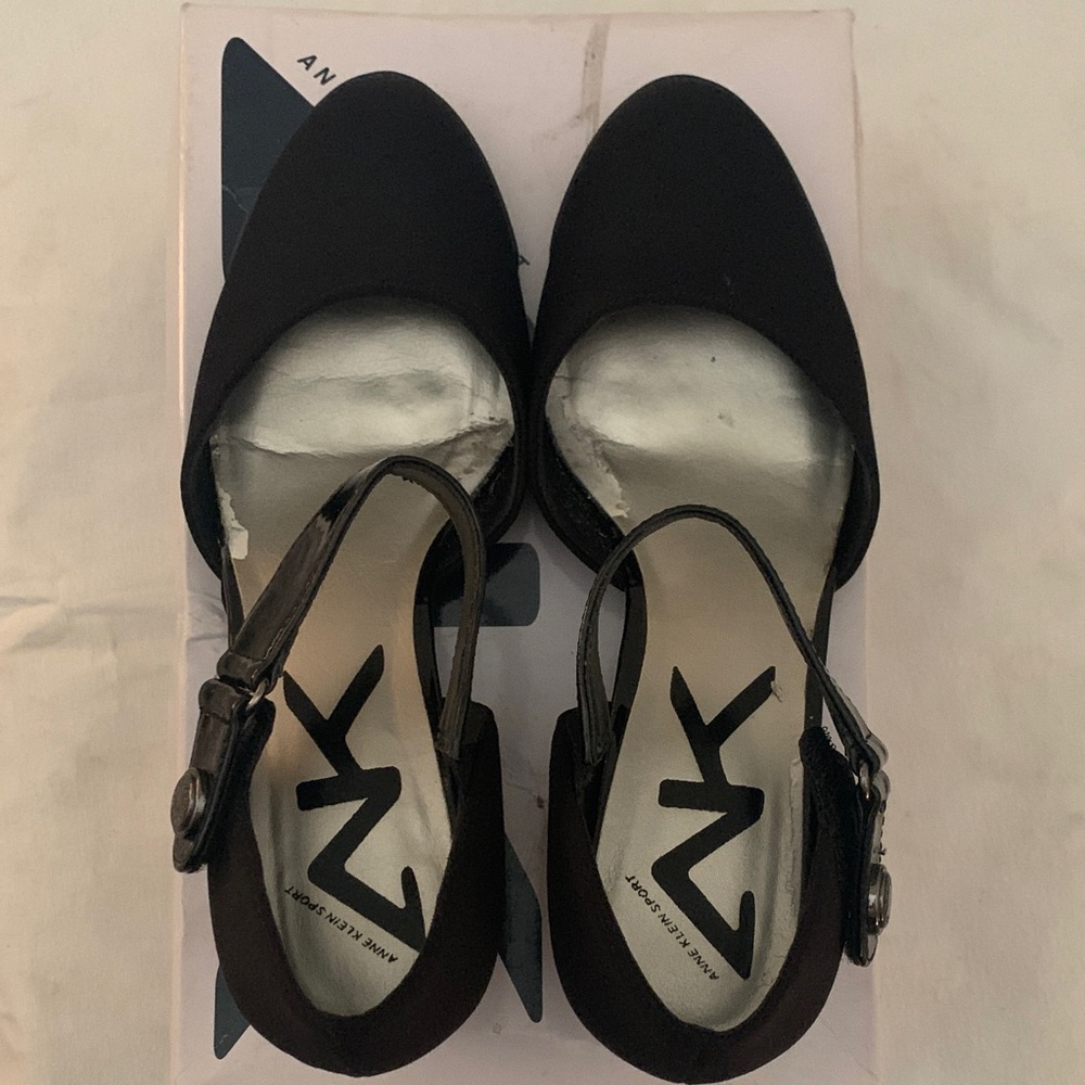 Anne Klein Black Platform Shoes